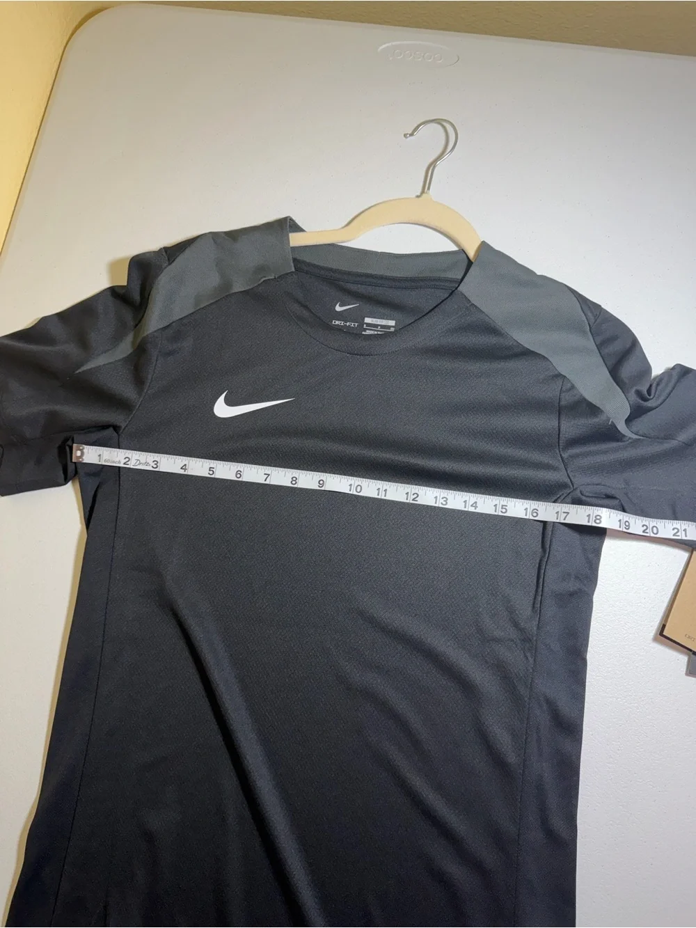 Nike Black Dri-FIT Slim Fit Athletic Tee Short Sleeve NWT